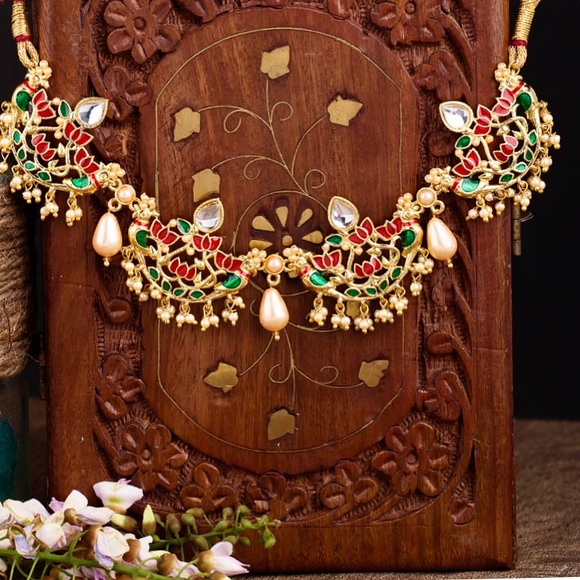 Jewelry - Necklace (indian)